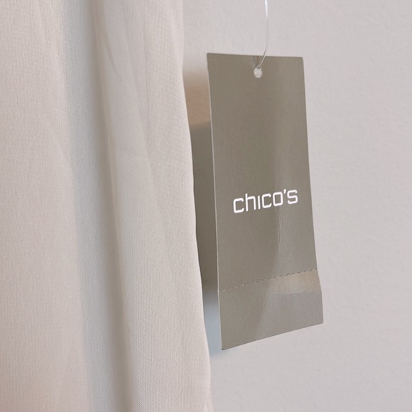 Chicos woven split front tank in color cement sleeveless chicos - Picture 3 of 8